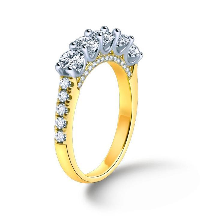 Amélie – Anillo de diamante delicado con adornos de corona.