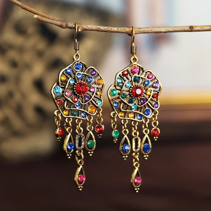 Beatrix – Pendientes coloridos con encanto bohemio.