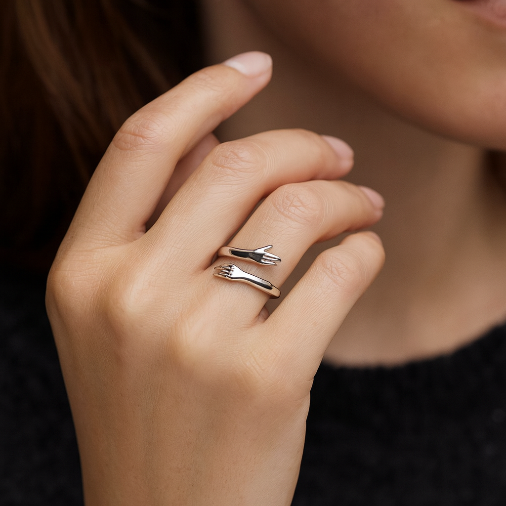 Petra - Anillo ajustable de plata Cuddle