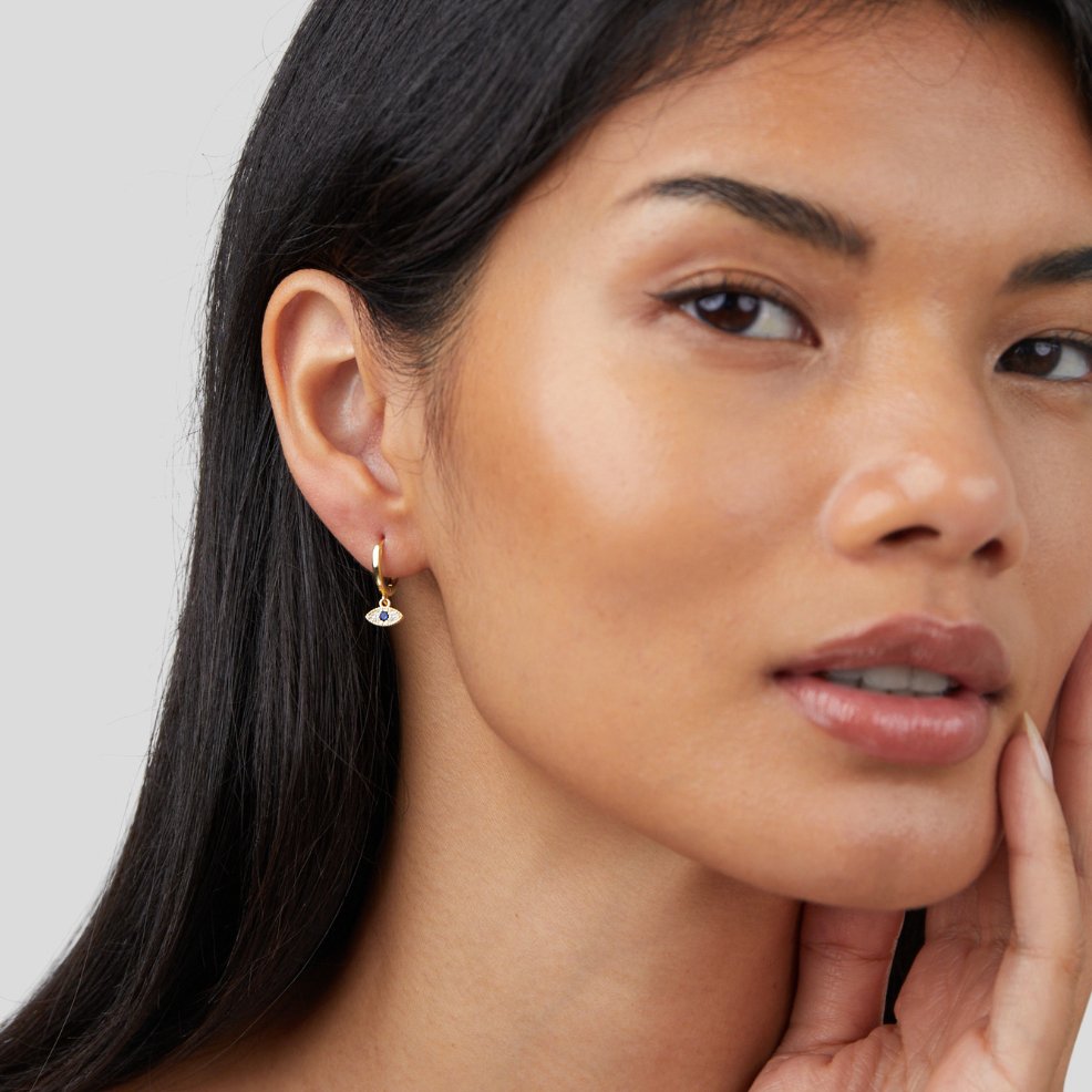 Luana – Pendientes de oro con perla delicada.