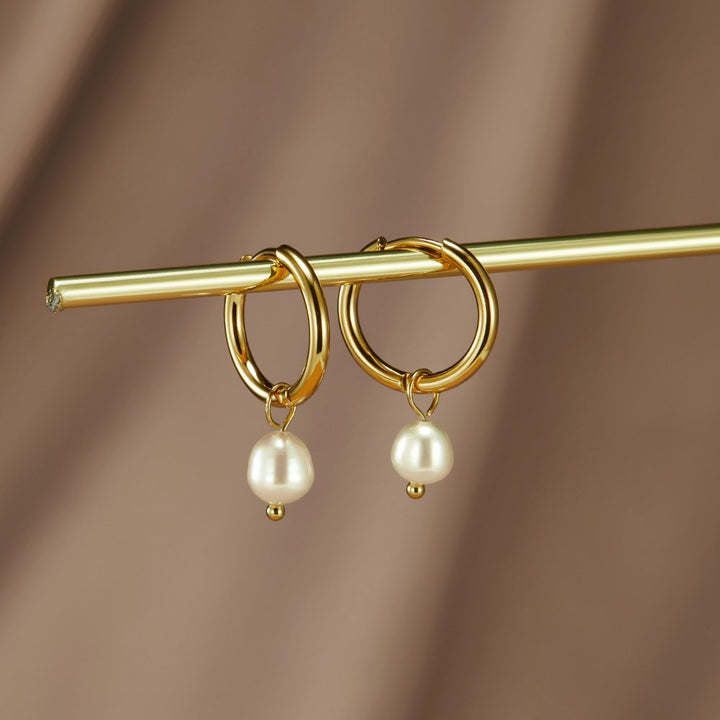 Elisa-Marie – Pendientes de oro con colgante de perla.
