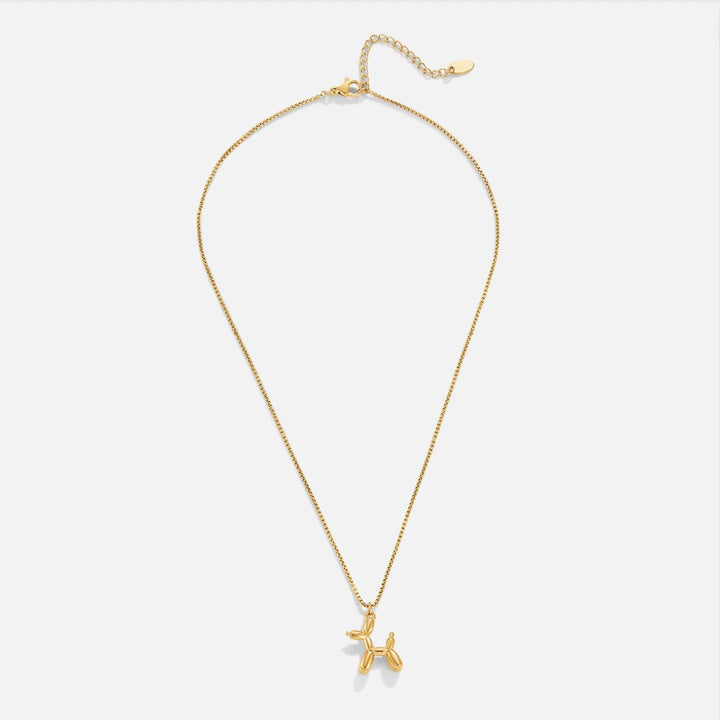 Nora – Collar delicado con colgante de mariposa.