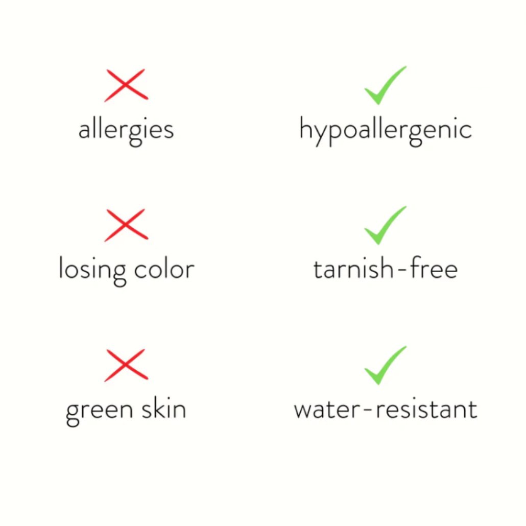 Helmina – Collar dorado colorido con acentos de esmalte.