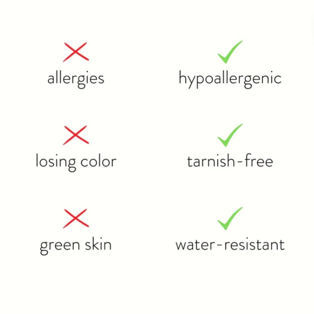 Elisa-Marie – Collar de oro suavemente curvado.