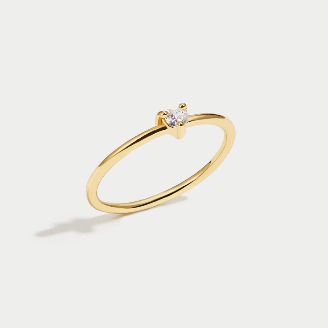 Leonie – Anillo de oro simple con superficie lisa.
